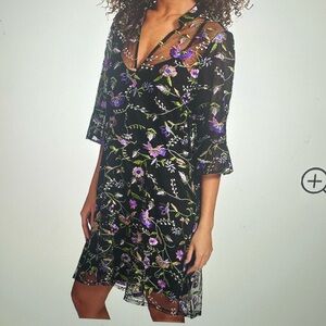 Kensie Black Pink V-Neck Bell Sleeve Midi Dress